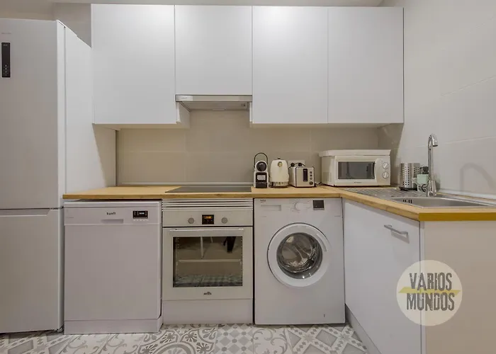 Downtown&New Apt Para 9Pax En La Plaza De Chueca