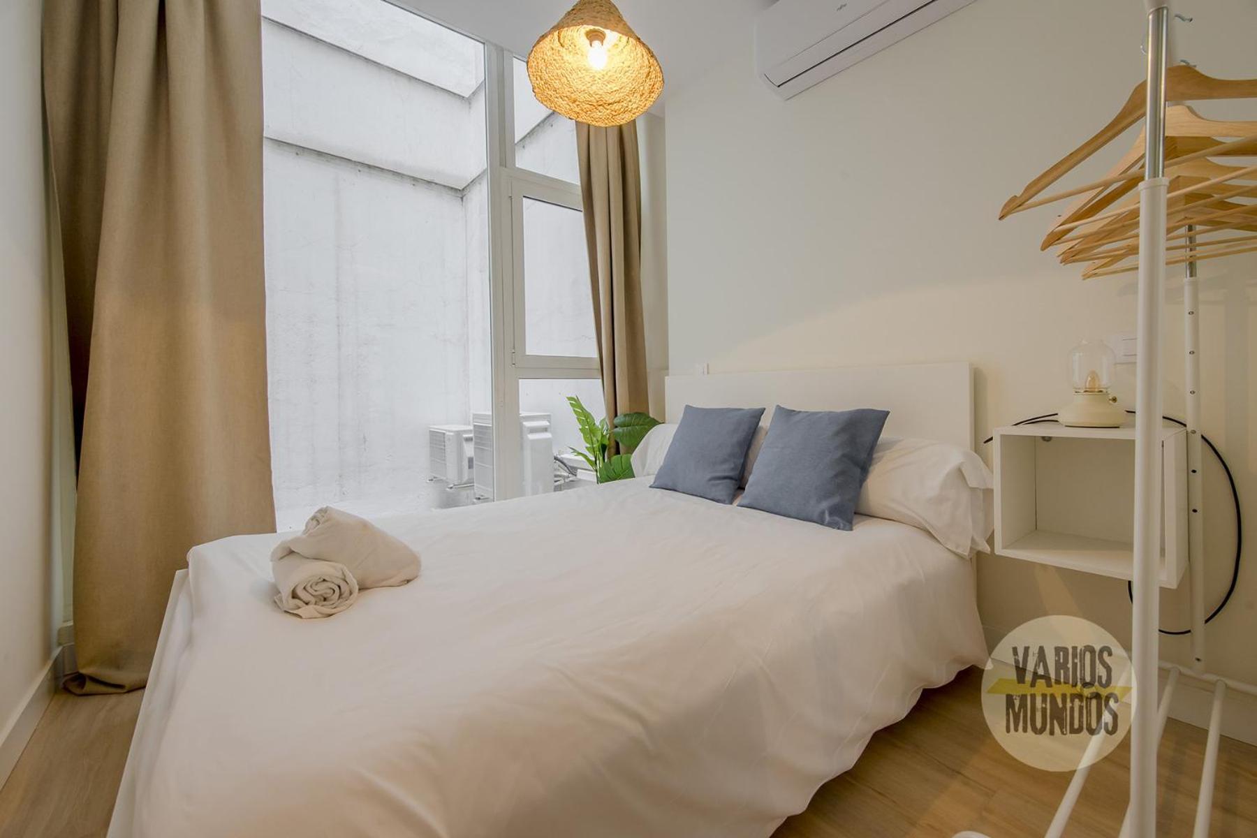 Downtown&new 9pax En La Plaza De Chueca Apartament *